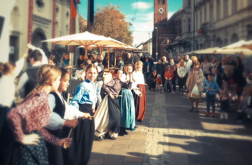 (Ne)Stereotipno o »štajerski prestolnici«